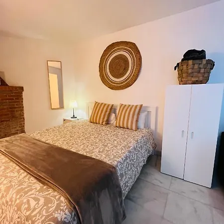 Casa Qurtuba Apartment *