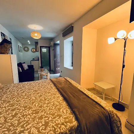 Casa Qurtuba Apartment *